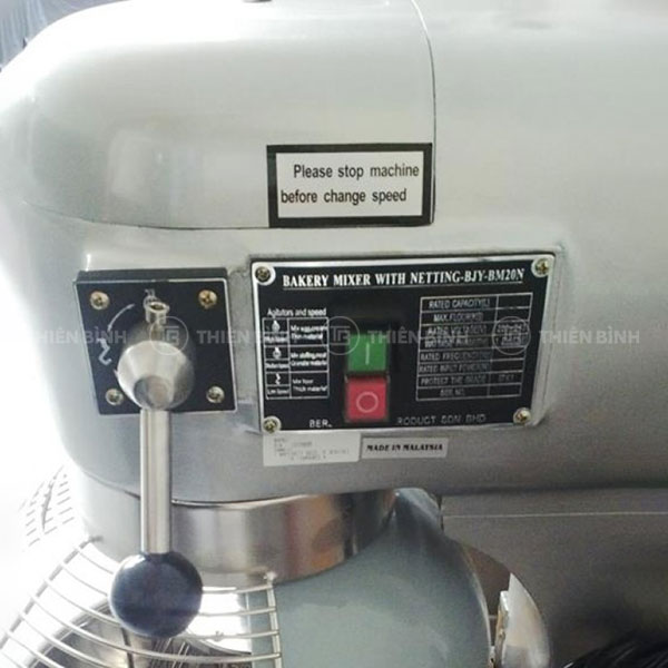 Máy trộn bột 20l Berjaya BJY-BM20N (có lồng) 5 Bảng điều khiển máy trộn bột 20l Berjaya BJY-BM20N (có lồng)