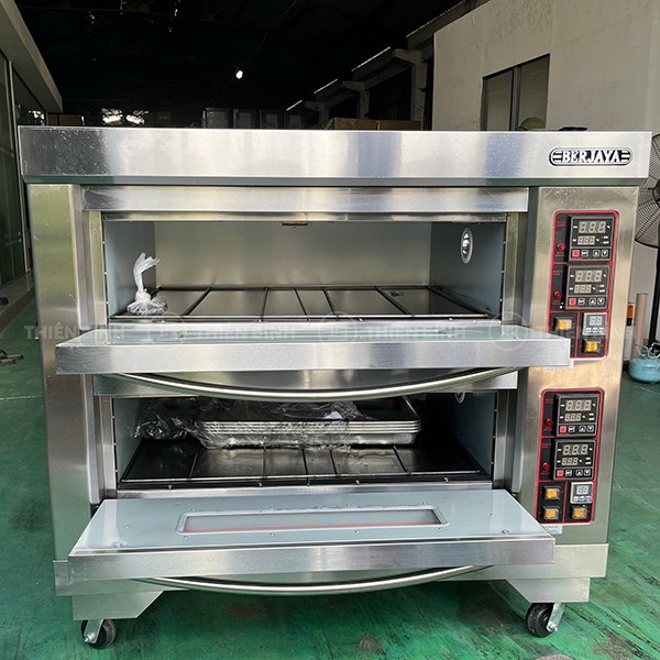Lò nướng Berjaya 2 tầng 4 khay điện BJY-E13KW-2BDD 3 Bên trong lò Berjaya BJY-E13KW-2BDD