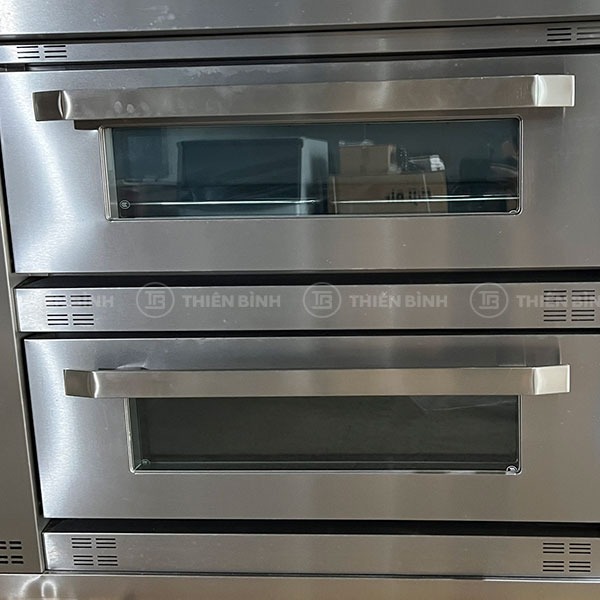 Lò nướng điện 2 tầng 4 khay Fuji Air FJ-2D-4 4 Cửa lò của lò nướng Fuji Air FJ-2D-4