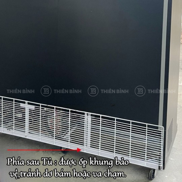 Tủ lạnh trưng bày nước ngọt - bia Snow Village LC-1800B 15 Mặt sau tủ Snow Village LC-1800B