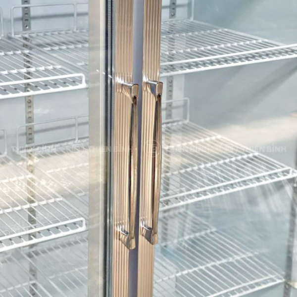 Tủ đông trưng bày 2 cánh kính Snow Village LD-1260FA 8 Tay cầm cửa tủ đông Snow Village LD-1260FA