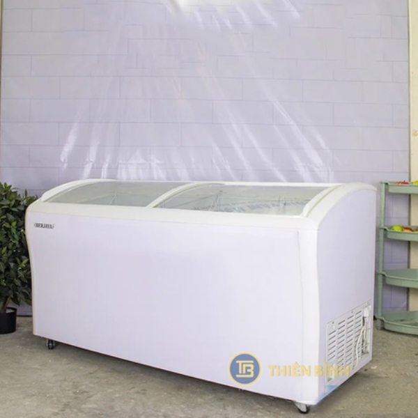 Tủ đông trưng bày kính trượt cong Berjaya BJY-CFGD400 3 Tủ đông kính trượt cong Berjaya BJY-CFGD400