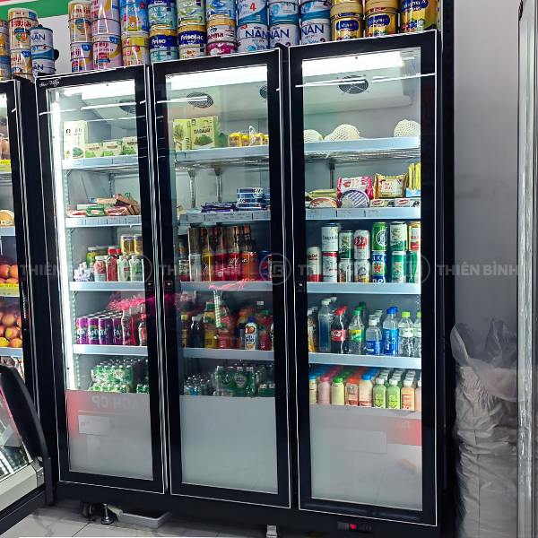 Tủ lạnh trưng bày nước ngọt - bia Snow Village LC-1800B 3 Tủ lạnh trưng bày Snow Village LC-1800B