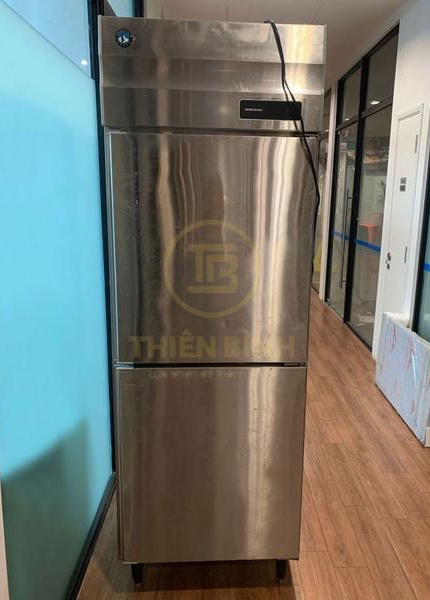 Tủ mát 2 cánh inox Hoshizaki HR-78MA-S 2 Tủ mát 2 cánh Hoshizaki HR-78MA-S