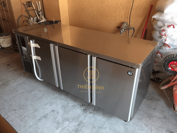 Bàn mát 3 cánh inox Hoshizaki RT-188MA-S 3 Bàn mát 3 cánh Hoshizaki RT-188MA-S