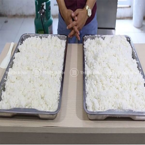 Tủ cơm 12 khay dùng gas TC-G12K 5 Tủ cơm 12 khay dùng gas TC-G12K - Hình ảnh 5