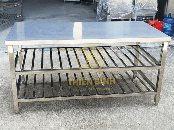 Bàn ra đồ inox có 2 giá nan 4 Ảnh bàn ra đồ inox có 2 giá nan