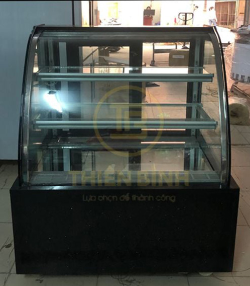 Tủ trưng bày bánh 1m2 kính cong Senghong 2 Ảnh thực tế tủ trưng bày bánh 1m2 kính cong Senghong