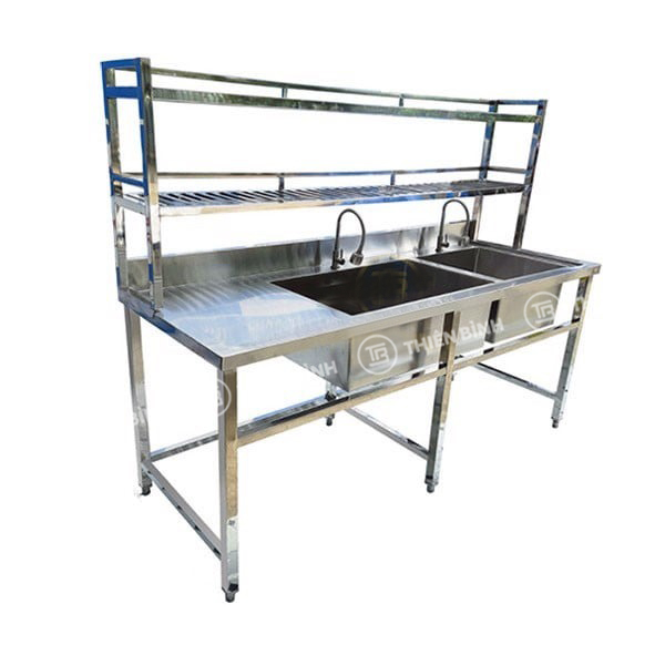 Chậu rửa công nghiệp đôi inox có giá để đồ phía trên