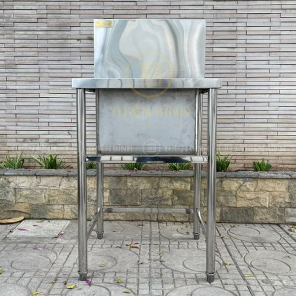 Chậu rửa đơn inox có thành sau cao 2 Chậu rửa đơn inox có thành sau cao khung vững chắc