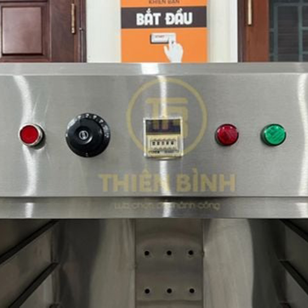 Tủ sấy bát đĩa công nghiệp 1 cánh kính (2 lớp inox) 9 Tủ sấy bát đĩa công nghiệp 1 cánh kính (2 lớp inox) - Hình ảnh 9