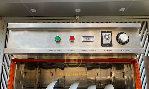 Tủ sấy bát 1 cánh kính (1 lớp inox) 11 Điều khiển tủ sấy bát 1 cánh kính