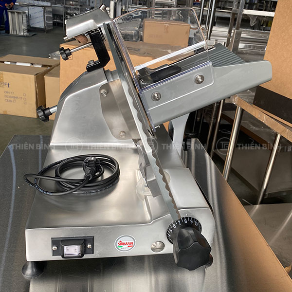 Máy thái thịt Sirman Mirra 300 Y09 3 Máy thái thịt Sirman Mirra 300 Y09 - Hình ảnh 3
