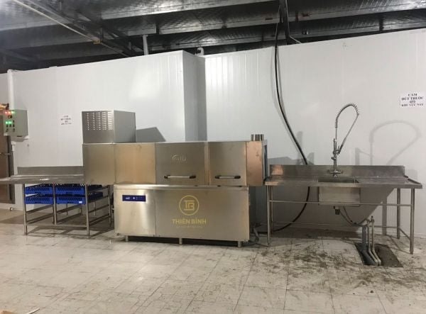 Máy rửa bát băng chuyền Ozti OBK 2000 4 Hệ thống máy rửa bát băng chuyền Ozti OBK 2000