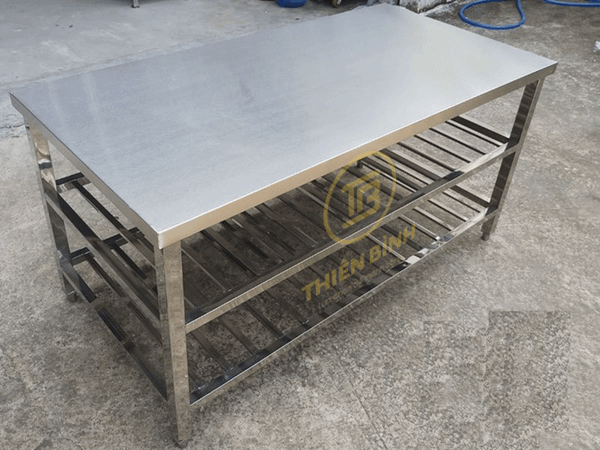 Bàn ra đồ inox có 2 giá nan 5 Hình ảnh bàn ra đồ inox có 2 giá nan