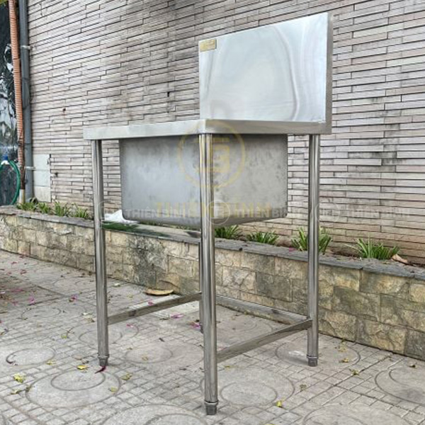 Chậu rửa đơn inox có thành sau cao 5 Hình ảnh thực tế chậu rửa đơn inox có thành sau cao