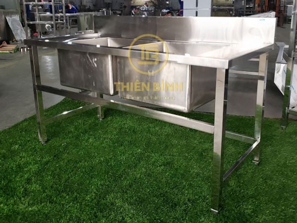 Chậu rửa inox đôi có hố chậu to 4 Hình ảnh thực tế chậu rửa inox đôi có hố chậu to