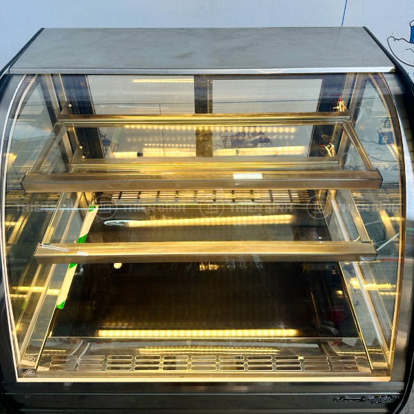 Tủ bánh mini kính cong để bàn 70 cm Snow Village GB-100 14 Hình ảnh tủ bánh mini Snow Village GB-100