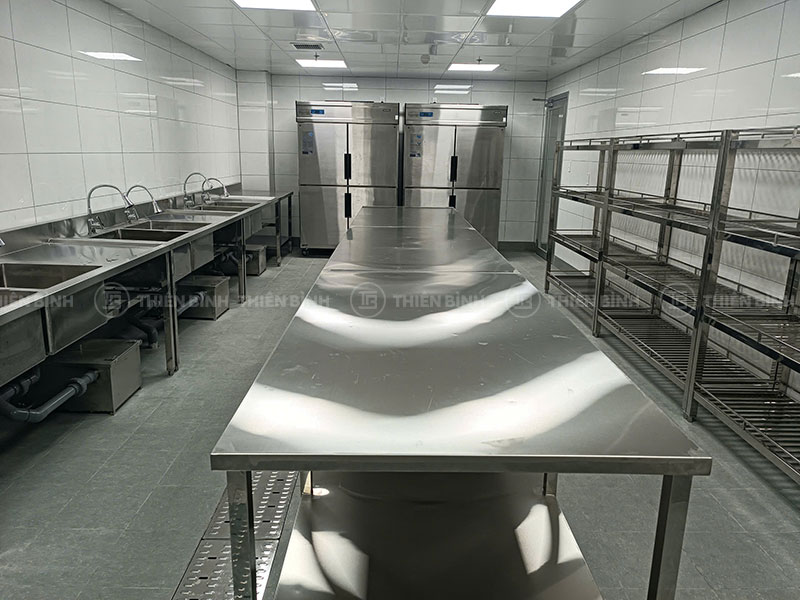 Thiết kế, cung cấp thiết bị bếp ăn tập thể cho công ty Tamron Nhật Bản 13 Khu vực bảo quản - sơ chế được hoàn thiện