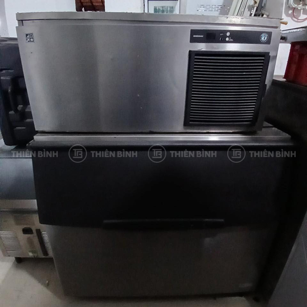 Máy làm đá viên Hoshizaki IM-240XNE-21 220kg/24h 5 máy làm đá Hoshizaki IM-240XNE-21 cùng thùng đá B-801SA