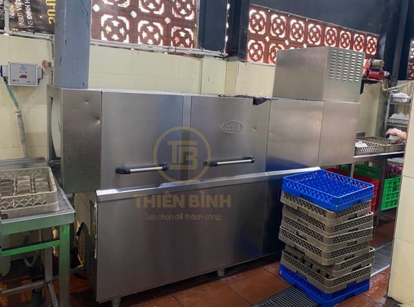 Máy rửa bát băng chuyền Ozti OBK 2000 5 Máy rửa bát băng chuyền Ozti OBK 2000