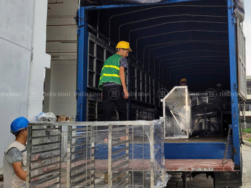 Thiết kế, cung cấp thiết bị bếp ăn tập thể cho công ty Tamron Nhật Bản 5 Thiết bị được vận chuyển tới công trình