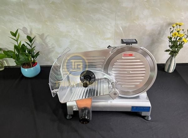 Máy thái thịt bán tự động ES-300 4 Thiết kế máy thái thịt bán tự động ES-300