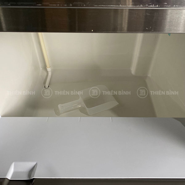 Máy làm đá viên Hoshizaki IM-130A 120kg/ngày 6 Thùng đá của máy làm đá Hoshizaki IM-130A