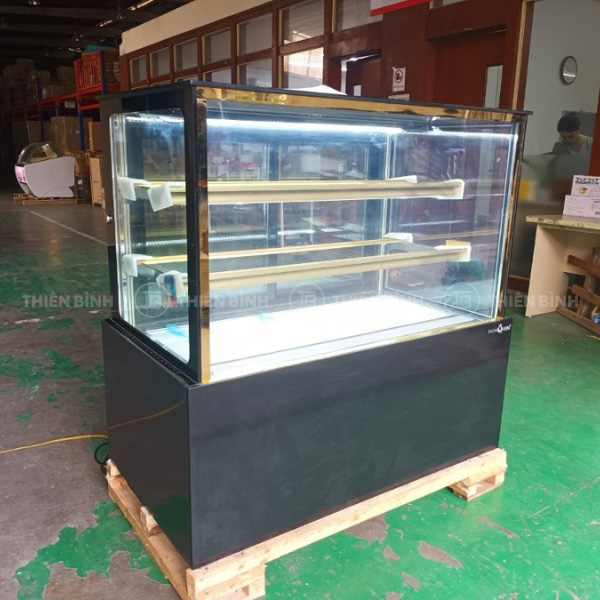 Tủ trưng bày bánh kem 1m2 Snow Queen SNQ-TB12V 3 Tủ bánh kem Snow Queen SNQ-TB12V