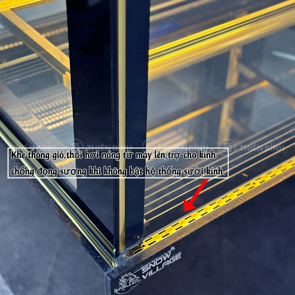 Tủ trưng bày bánh kem 3 tầng 1m2 Snow Village GB-300-4L.Z 13 Tủ bánh kem Snow Village GB-300-4L.Z