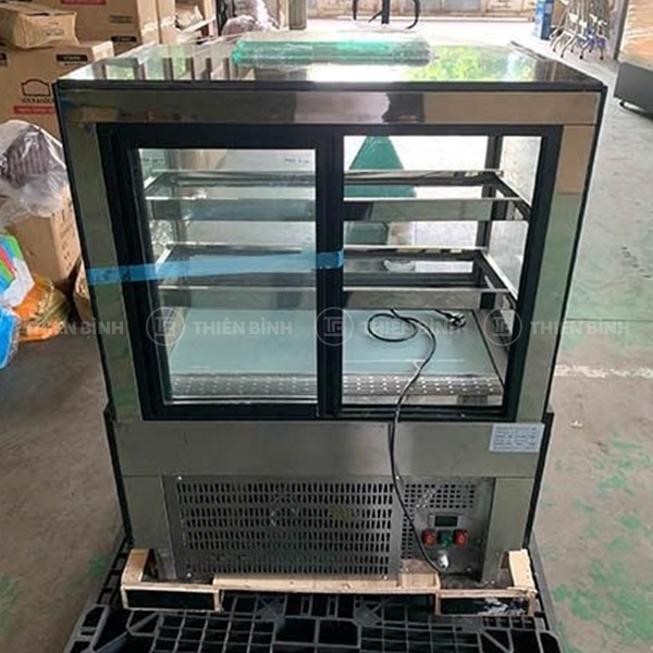 Tủ bánh kem 3 tầng kính vuông 90cm Senghong SHB-900 3 Tủ bánh kem vuông 90cm Senghong SHB-900