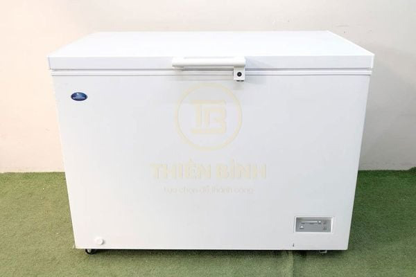 Tủ đông nằm Sanden SNH-0355 2 Tủ đông nằm Sanden SNH-0355