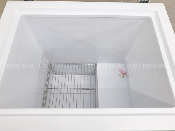 Tủ đông nằm Sanden SCF-0165 10 Khoang tủ đông Sanden SCF-0165