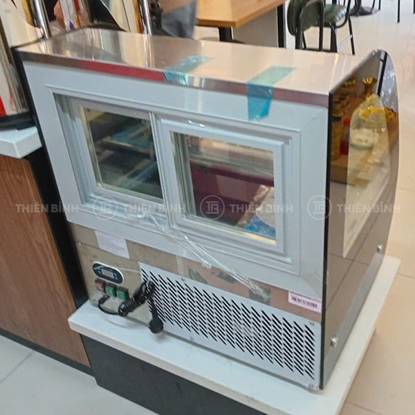 Tủ bánh mini để bàn 90cm Snow Village GB-120 8 Tủ bánh mini để bàn 90cm Snow Village GB-120 - Hình ảnh 8