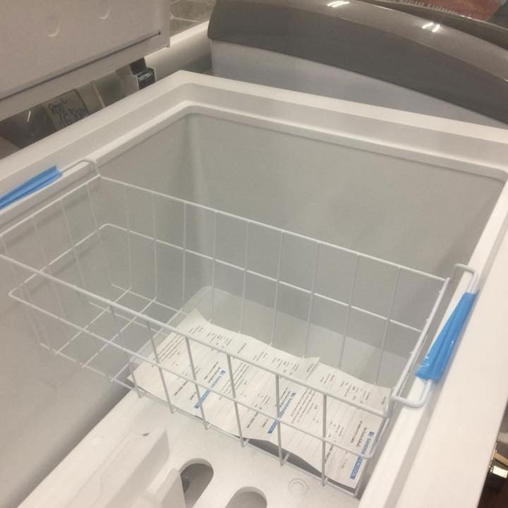 Tủ đông nằm 600l Sanden SNH-0605 3 tủ đông nằm 600l Sanden SNH-0605