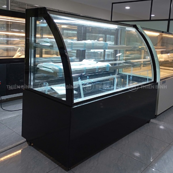 Tủ trưng bày bánh 3 tầng 1m5 kính cong Lightcool LC-1500 4 tủ trưng bày bánh 3 tầng 1m5 kính cong Lightcool LC-1500