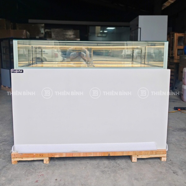 Tủ trưng bày bánh kính vuông 1m5 Fuji Air TBB-150 2 Tủ trưng bày bánh kính vuông 1m5 Fuji Air TBB-150 - Hình ảnh 2