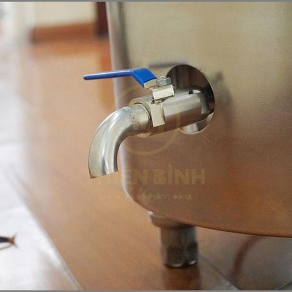 Nồi nấu phở dùng điện 50 lít 4 Vòi xả đáy nồi phở dùng điện 50 lít