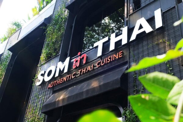 Cung cấp máy rửa bát Unique cho nhà hàng Som Tum Thai tại Hà Nội