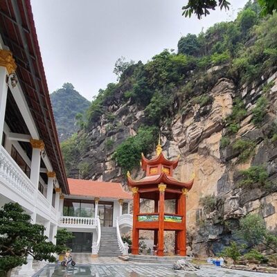 Giao tủ mát 4 cánh Kenshin cho nhà hàng Ba Cửa