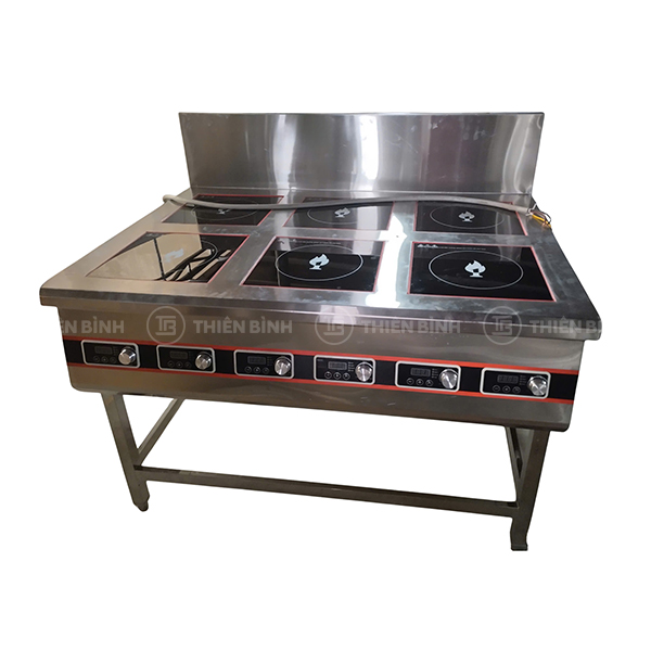 Bếp âu 6 họng điện từ chân cao