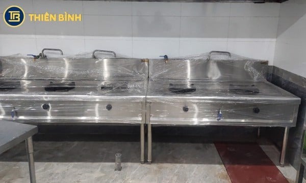 Hoàn thành giao bếp á 2 họng và bếp á 3 họng cho khách sạn Biển Nhớ - Sầm Sơn Thanh Hoá 4 Hoàn thành lắp đặt thiết bị