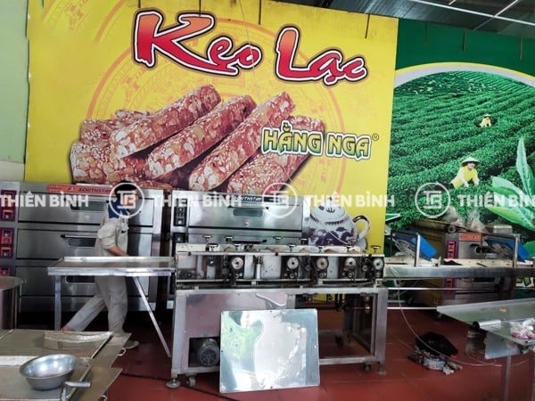 Thiên Bình cung cấp lò nướng 3 tầng 6 khay Southstar cho công ty TNHH chè Hằng Nga 3 Vị trí đặt lò nướng tại công ty chè Hằng Nga