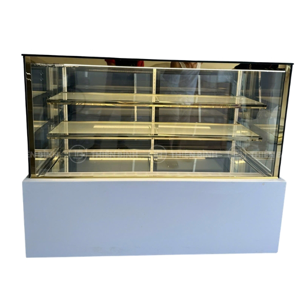 Tủ trưng bày bánh kính vuông 1m5 Crown-A-1500