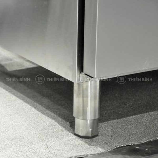 Tủ mát 4 cánh inox TurboGold TG-4DC 3 Chân tủ mát TurboGold